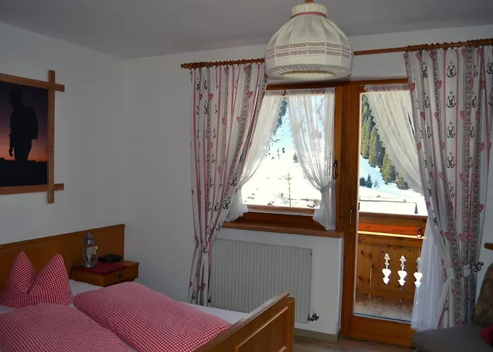 Penzion S'waldhaus Sankt Leonhard im Pitztal