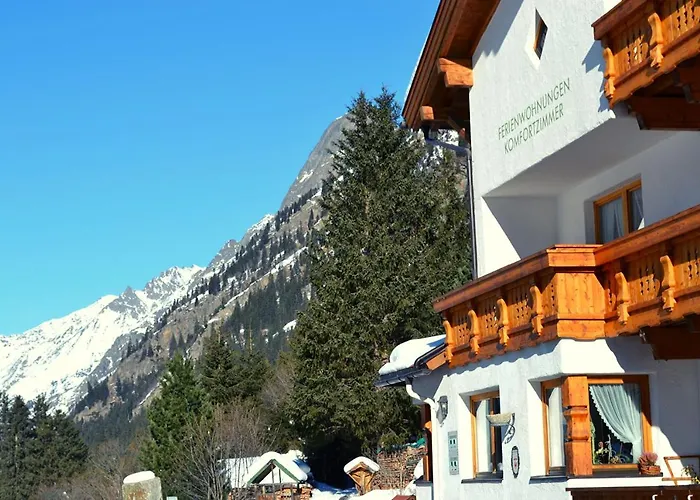 Penzion S'waldhaus Sankt Leonhard im Pitztal