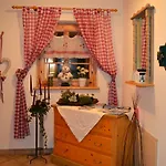 Gasthof S´waldhaus St. Leonhard im Pitztal