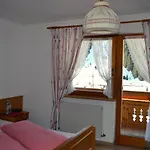 Gasthof S´waldhaus St. Leonhard im Pitztal